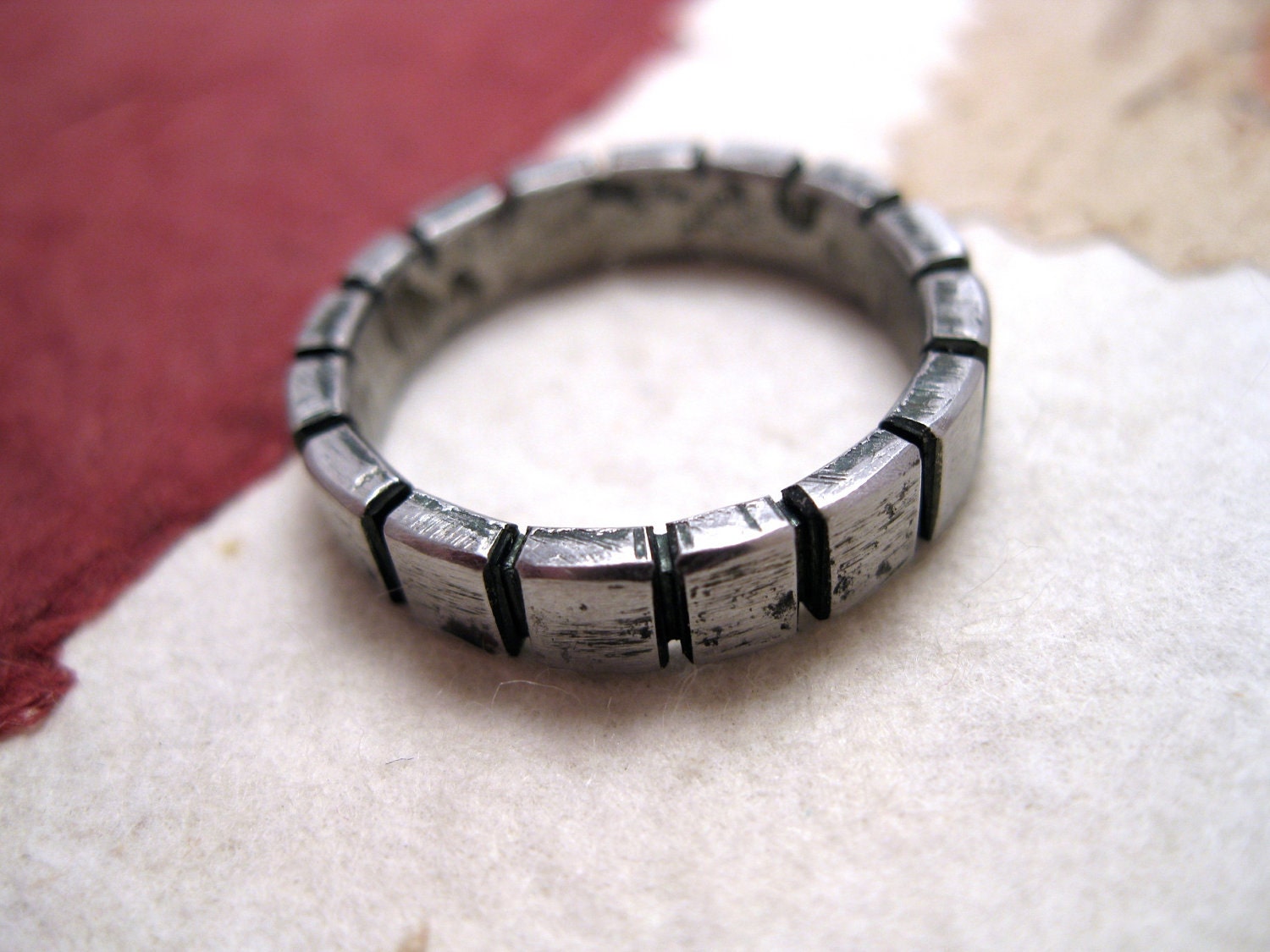 Tower - forged iron ring with oxidized cuts - Italy Handmade