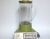 Vintage Avocado Green Blender Waring 1970s