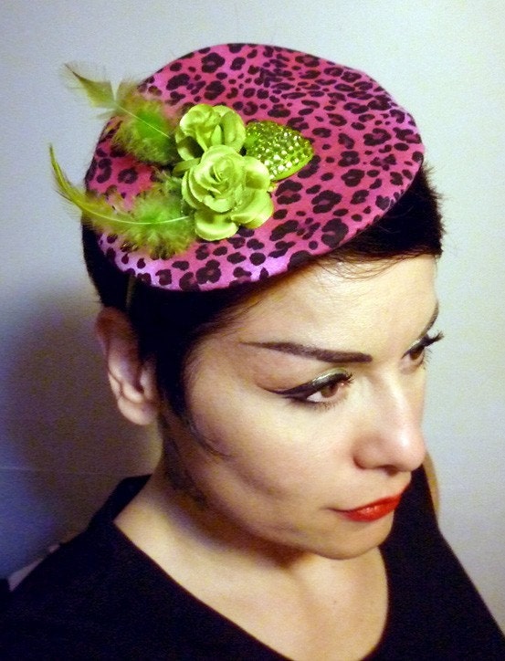 6.5" Pink LEOPARD PRINT FASCINATOR