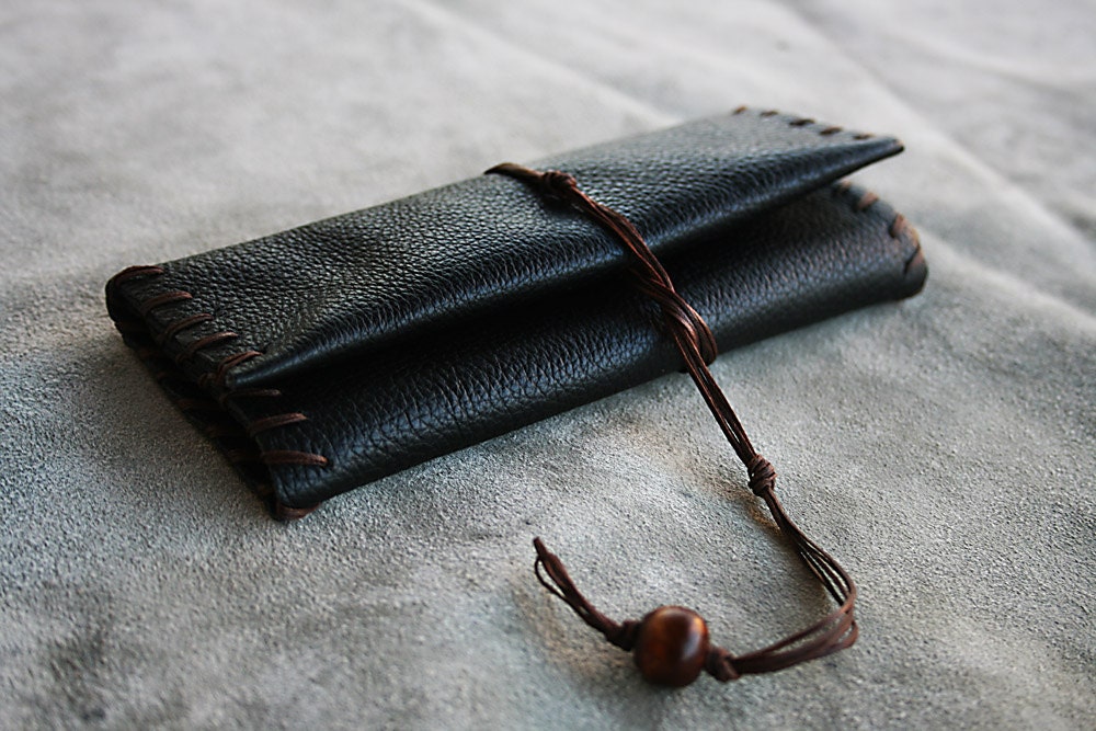 The Classic One Leather Tobacco Pouch