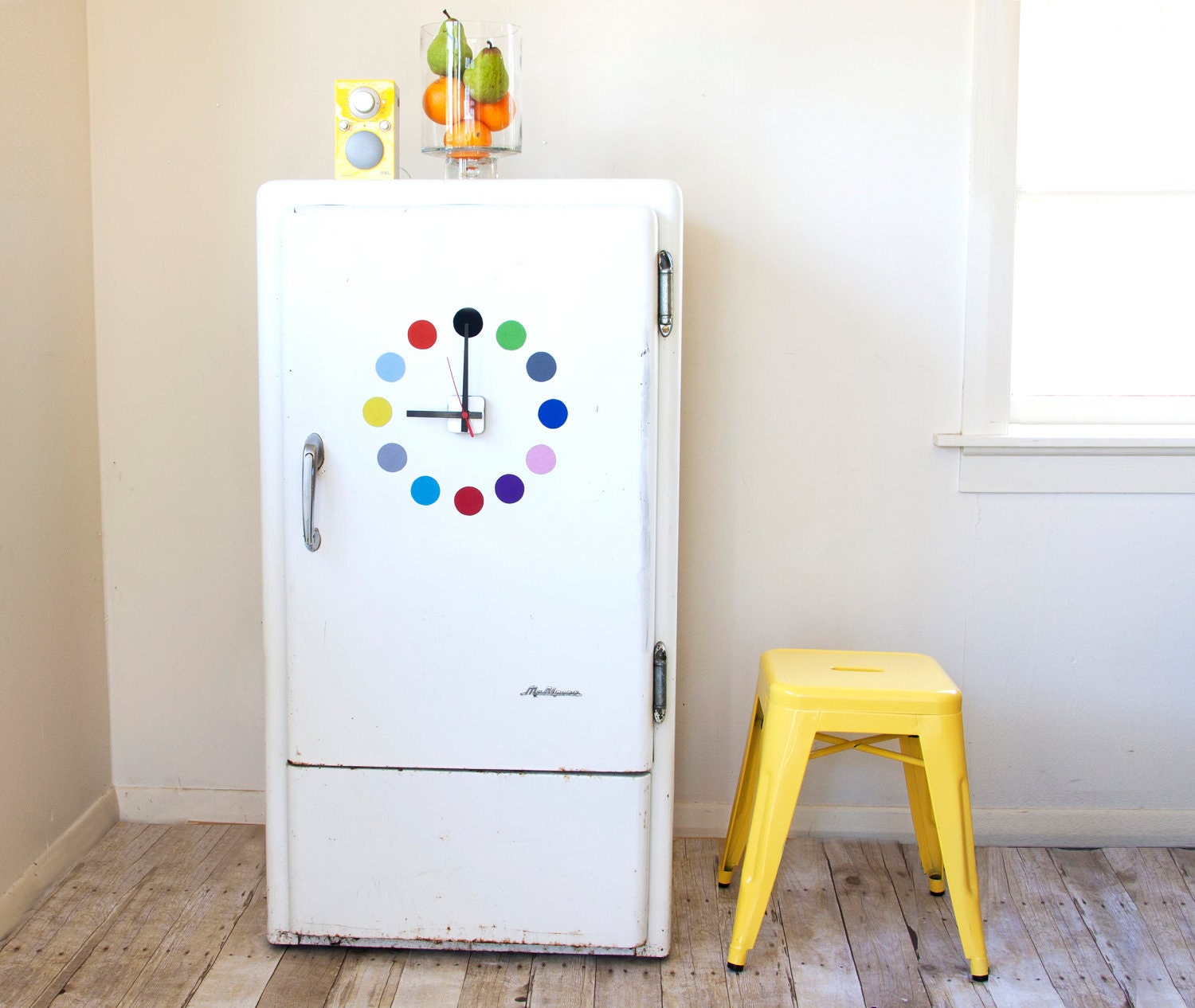 Magnetic fridge clock. Multicolour dots design - choose colours