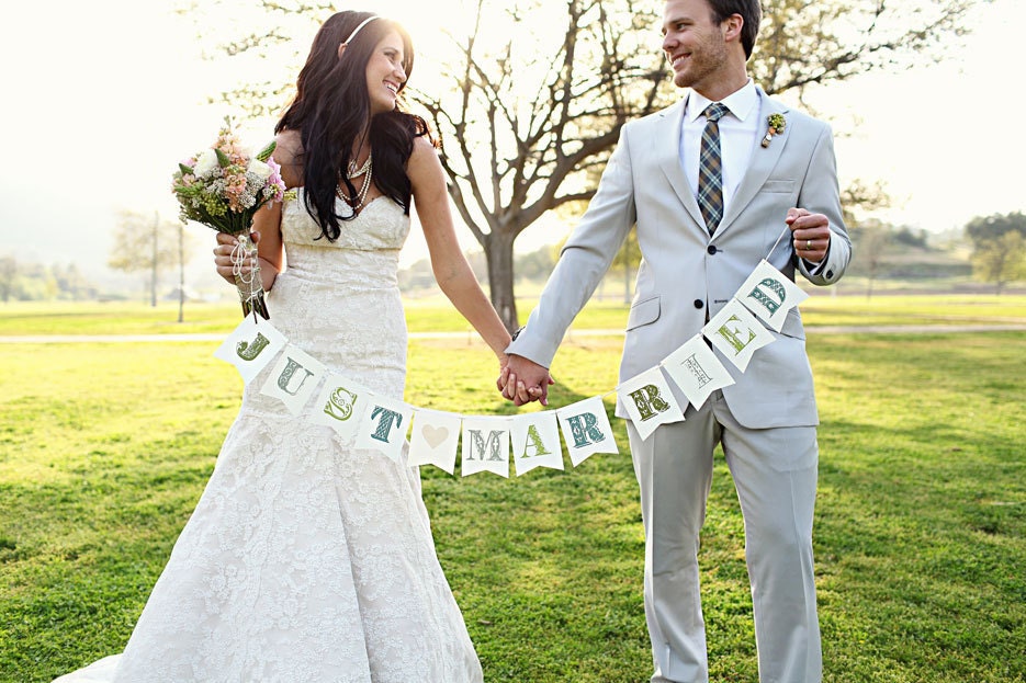 JUST MARRIED rustic photo prop banner