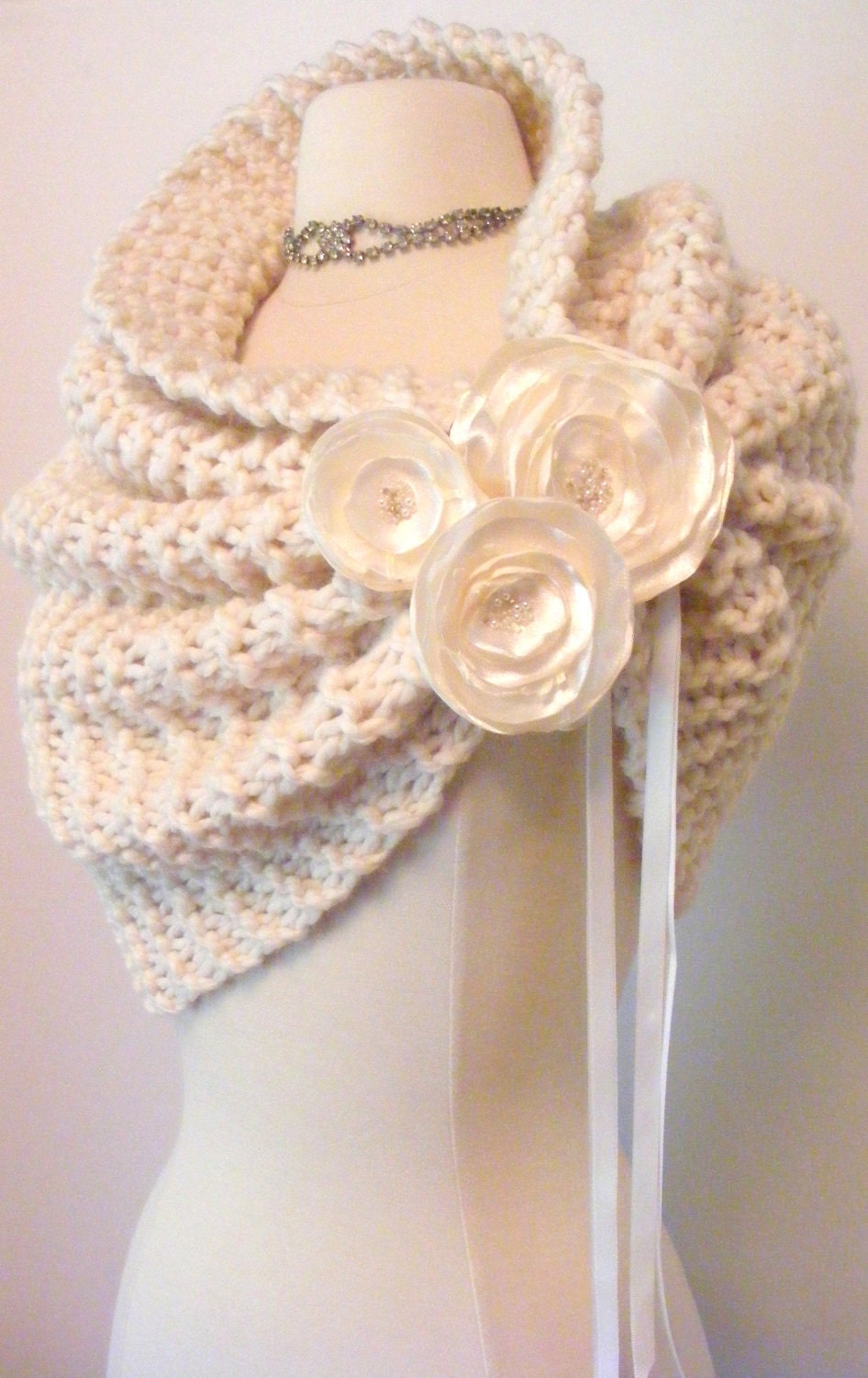 Wedding Shawl / Bride Bolero /Shrug / Ivory Shawl with flowers / Winter Wedding / Custom Hand Knit