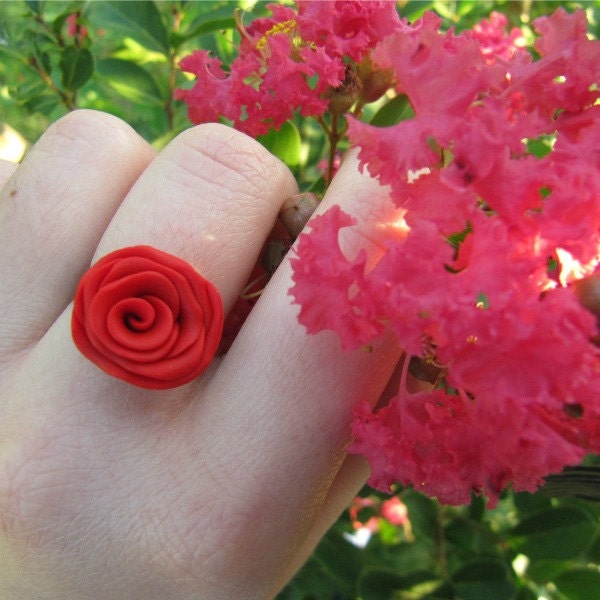 Red Rose Ring