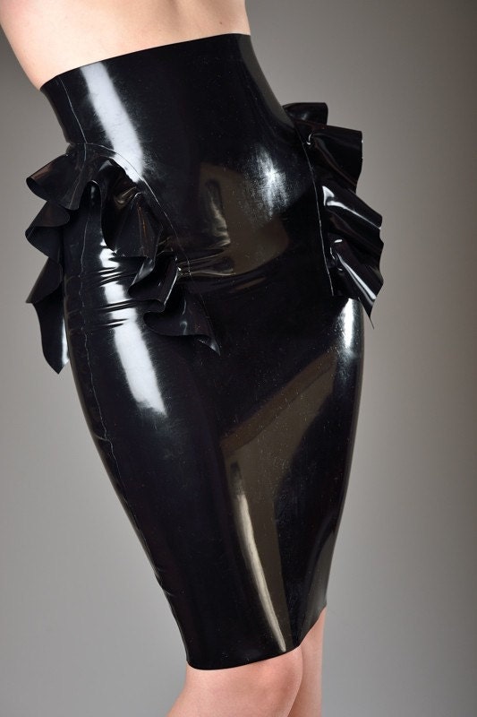 Highwaisted Latex Peplum Skirt