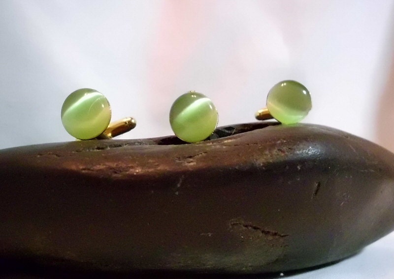 Light Green Cats Eye and Gold Cuff Link Set