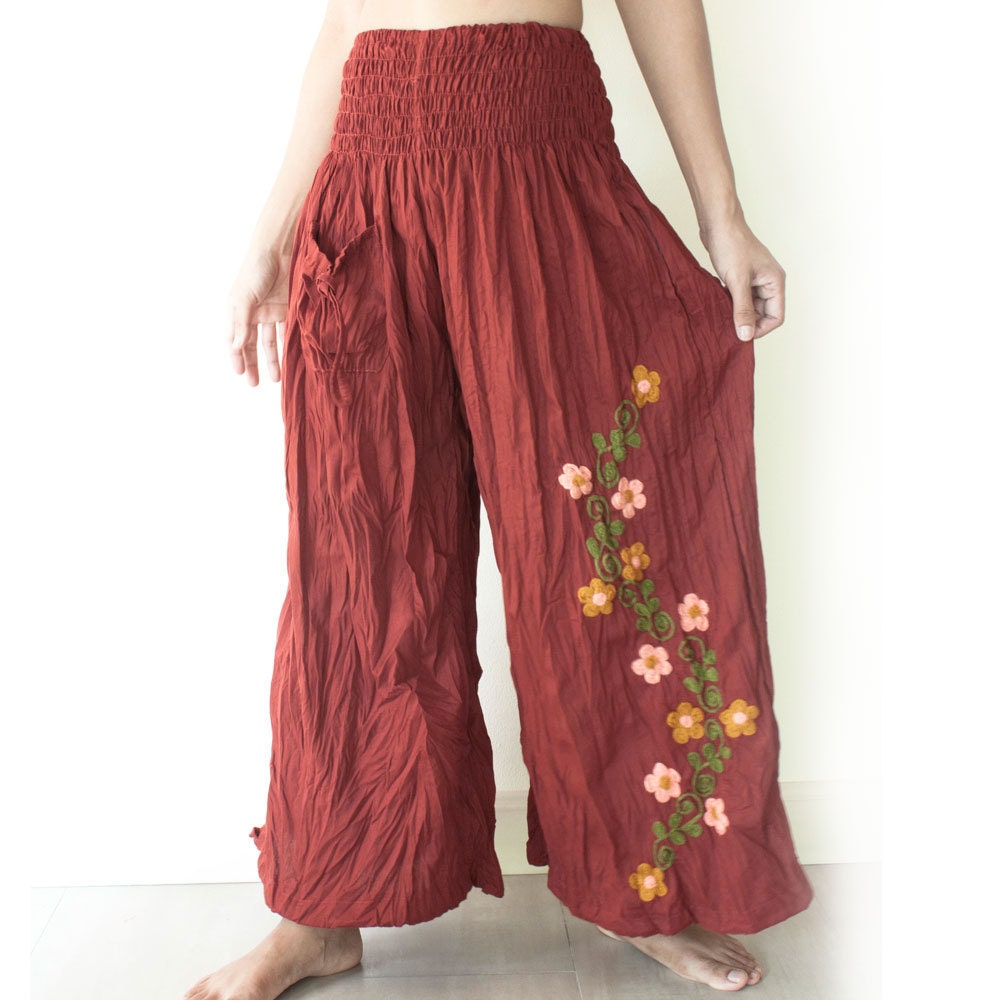 Cotton Wide Leg Pants with Flowers in Red