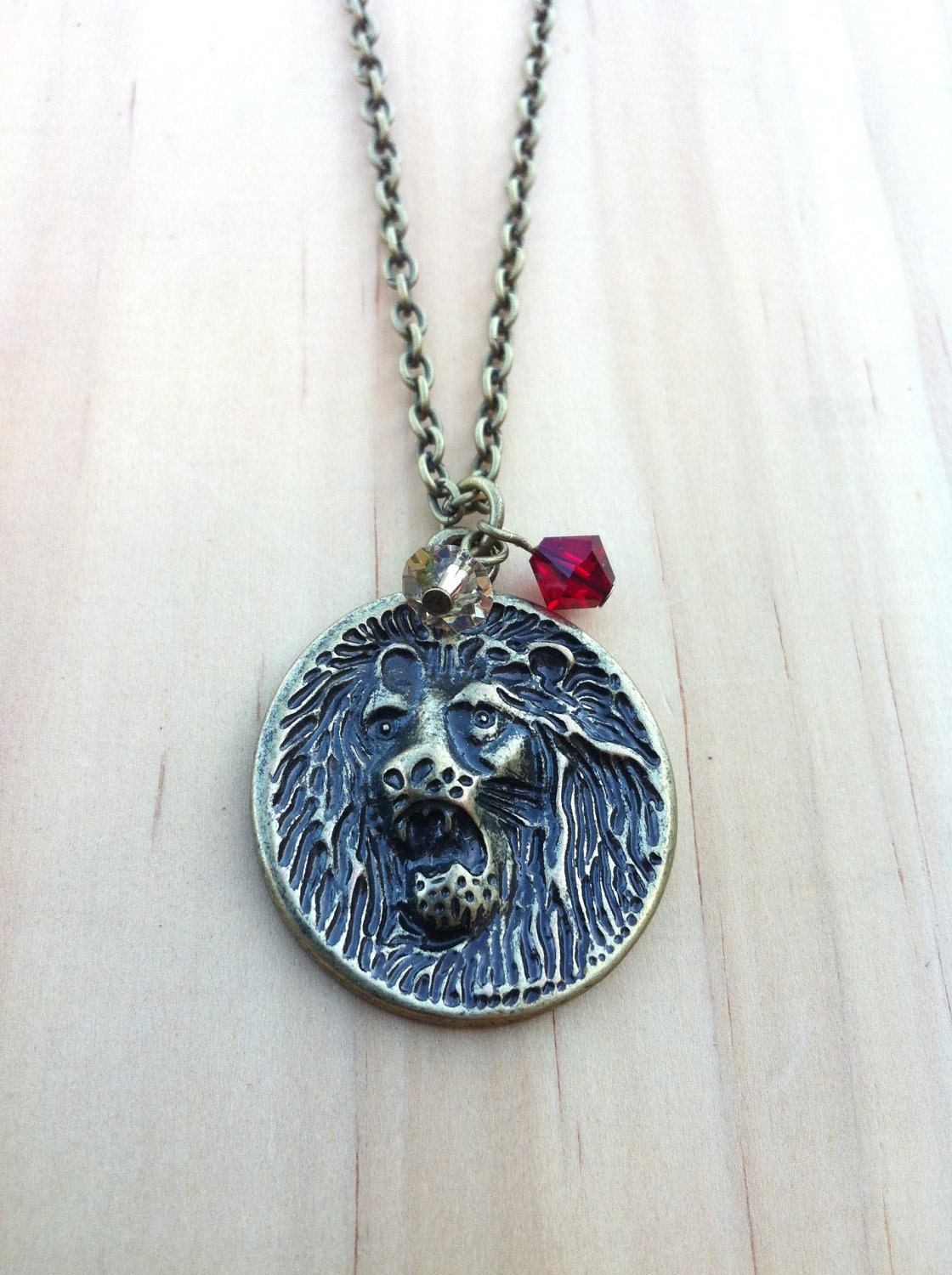 Gryffindor Roaring Lion with Red and Gold Swarovski Crystals Necklace - Harry Potter