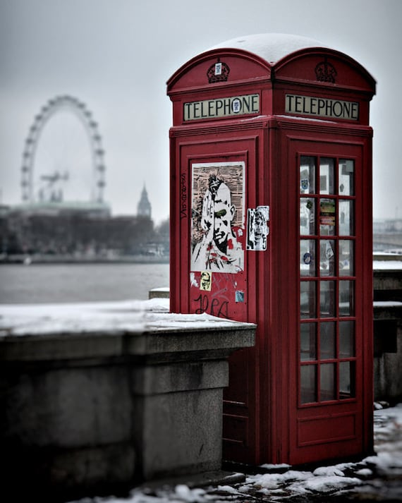 London art - London Street Photography - Graffiti - London Calling - Red Phone Booth - street art