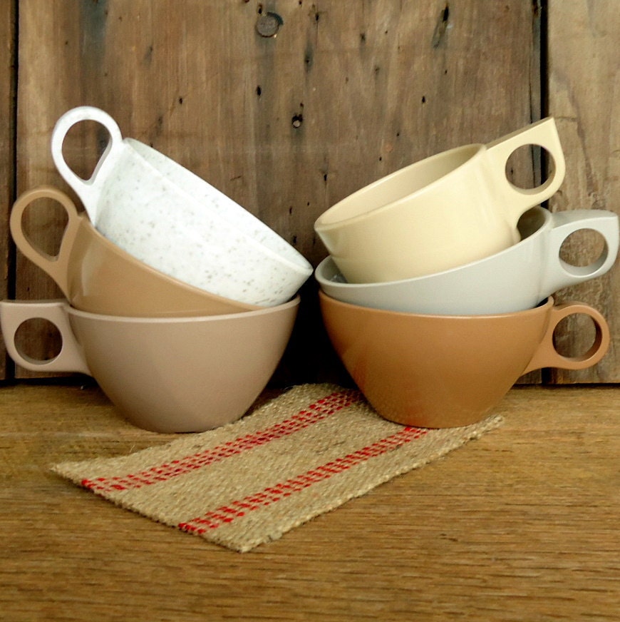 Melmac Cups Mugs Vintage Brown Coffee Tea Dishes Set Speckled  Melamine Plastic Tan Beige Neutral Gray Grey