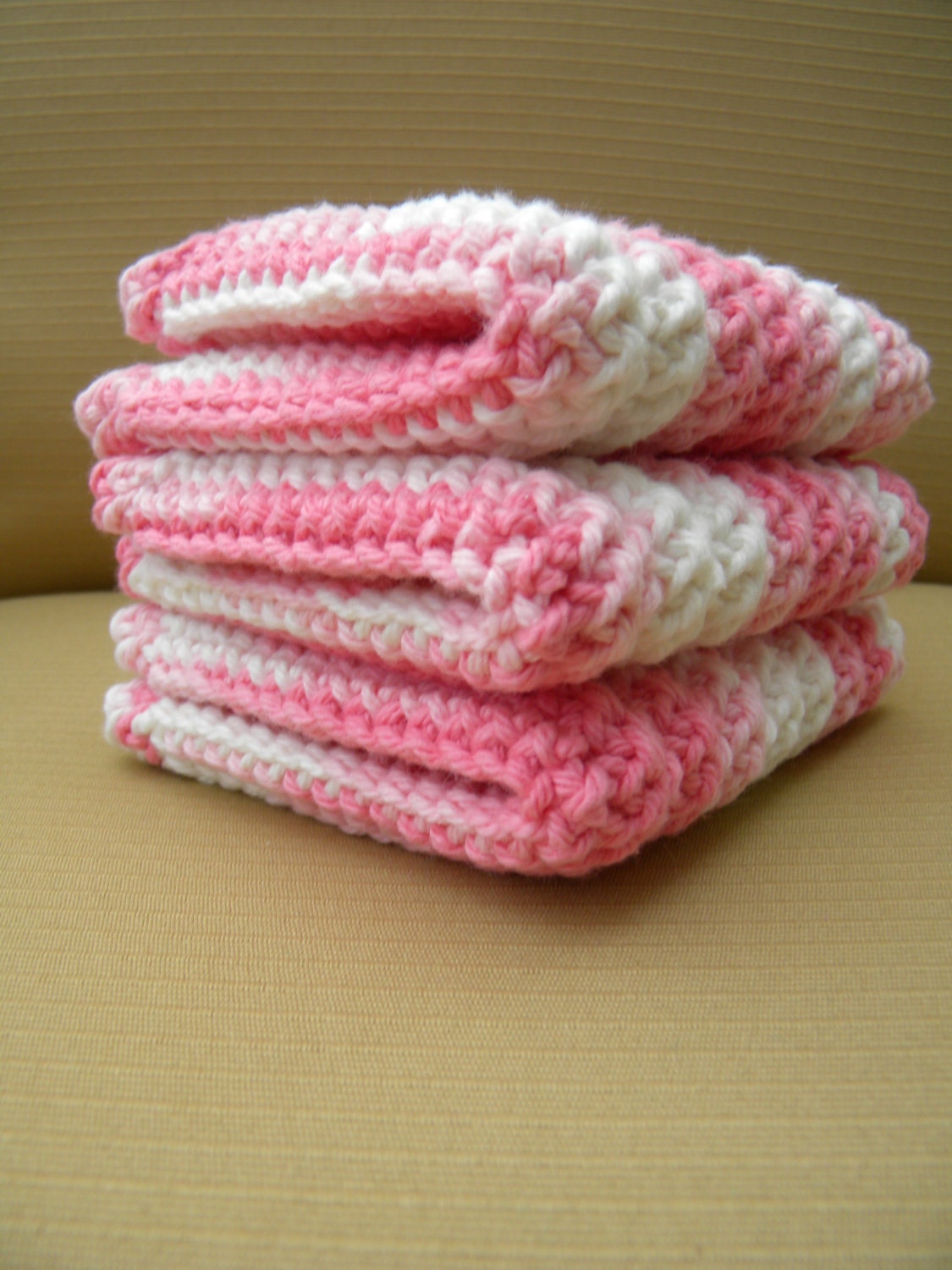 Pink and White Cotton Wash Cloths (Set of 3) - CLEARANCE - Valentine's Day Strawberry - Kitchen and Bathroom - Holiday Decor - Ready to Ship