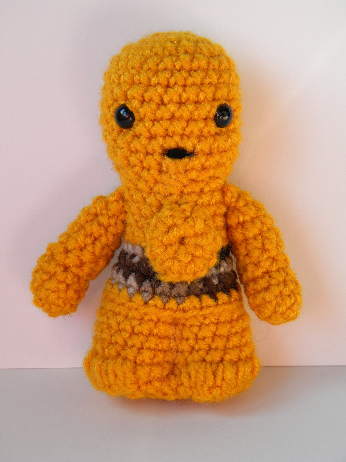 C3PO - READY TO SHIP - Star Wars Amigurumi Doll - 5.5 Inches Tall - Washable Handmade Toy