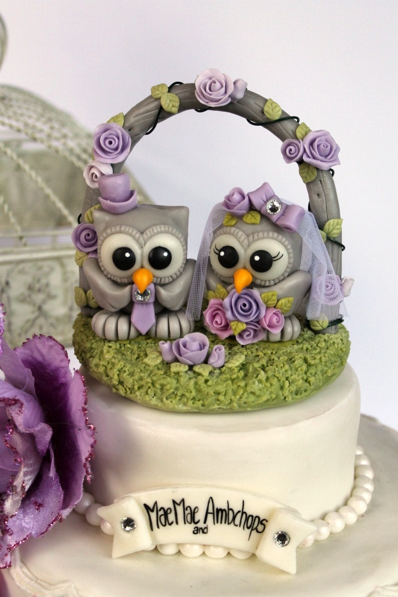 Owl cake topper with wedding floral arch, stand and banner - wedding custom cake topper