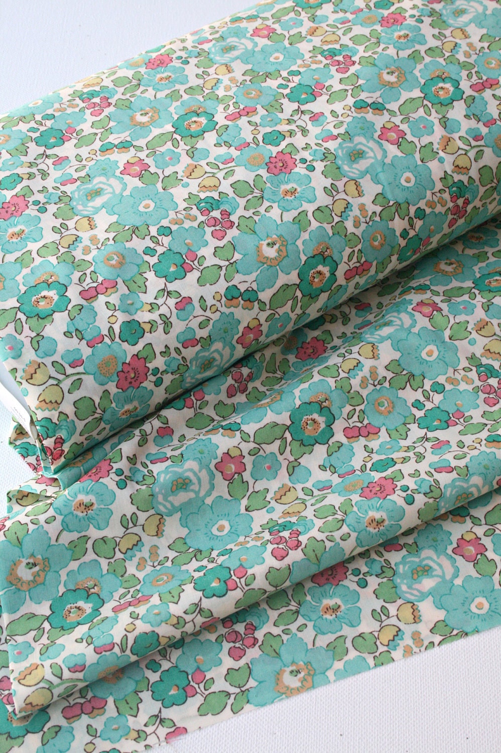 Liberty Tana Lawn Betsy D Fabric - 1 Yard