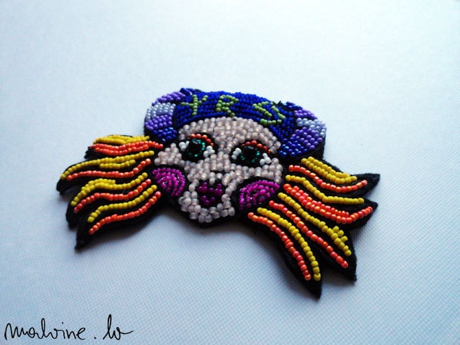 Bead brooch "Heroine" - MADE TO ORDER