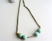 Mint green turquoise beads. Gemstone choker necklace. Antique brass - arrowsrain