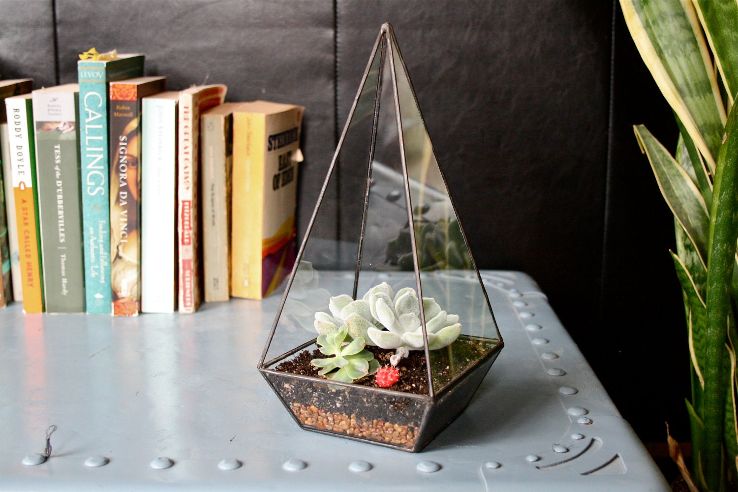 Obelisk Terrarium //made with recycled glass//