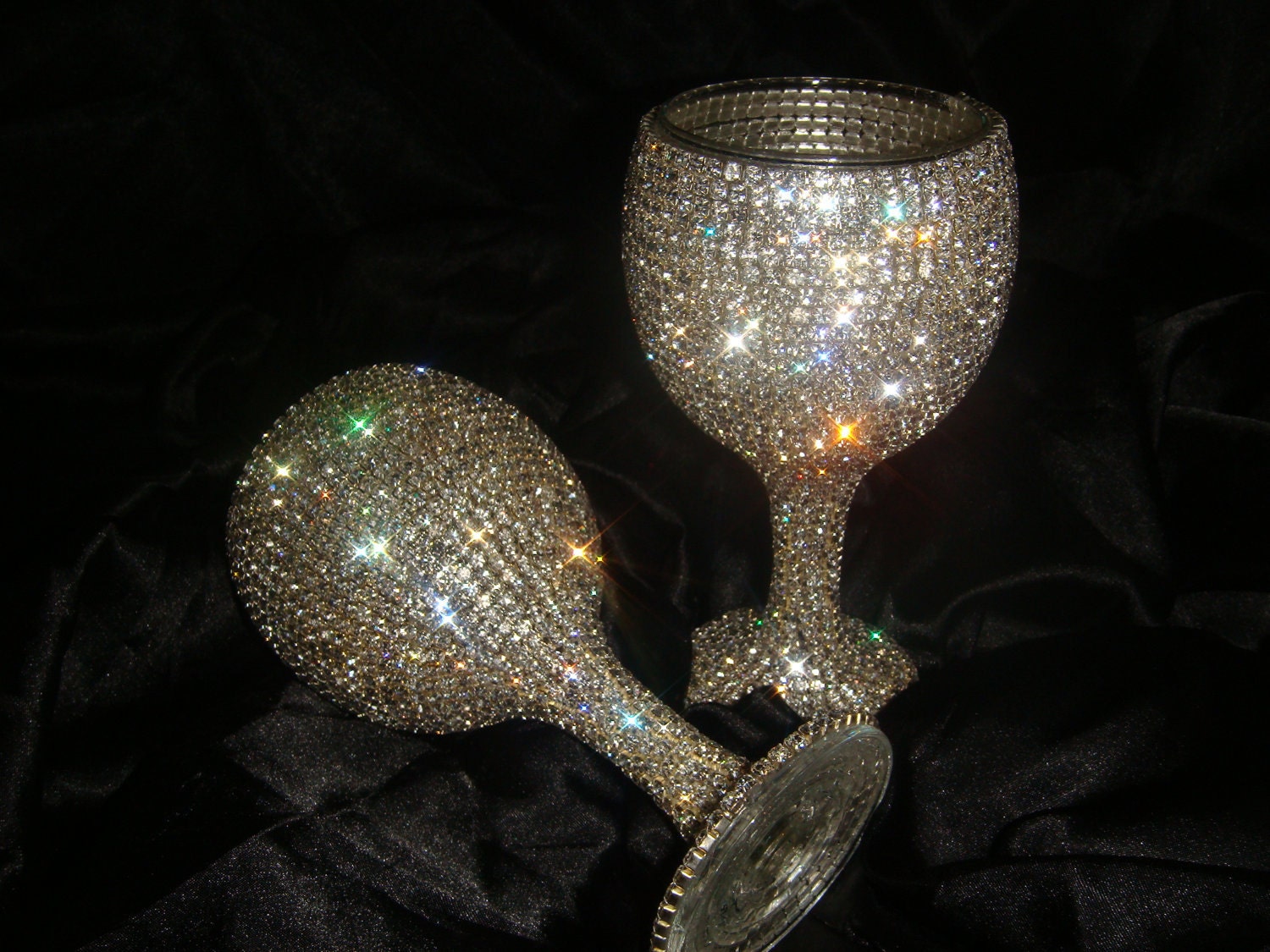 Custom Made Wine Glasses Bride Wine Glass Wedding Glasses Bridesmaid Wine Glass Rhinestone Swarovski Crystals