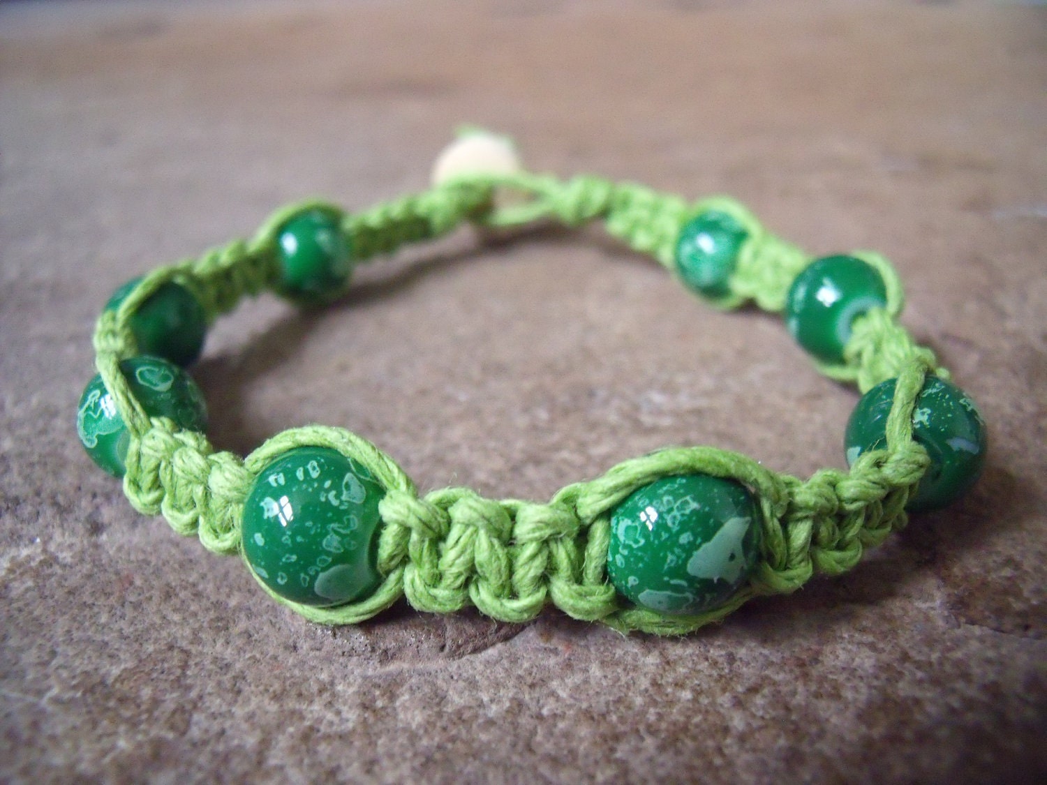 Lime Green Hemp Bracelet with Green Speckled Glass Beads