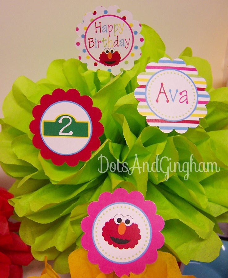 Elmo Sesame Street Cupcake Toppers - Printable 2 Inch Cupcake Circles by DotsAndGingham