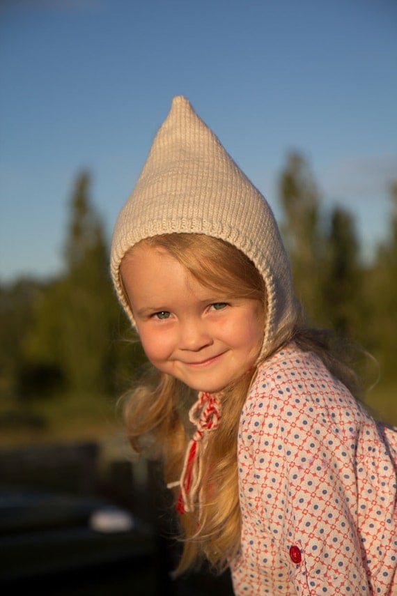 Genevieve Pixie Hat - Little Cupcakes - lisaFdesign - Download Now - Pattern PDF