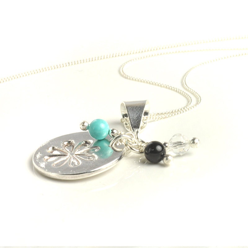 Daisy Pendant Necklace - Turquoise, Black Onyx and Quartz - UK