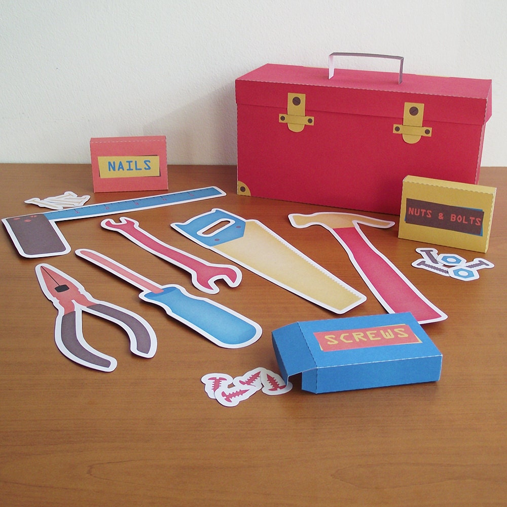 Printable carpenter kit - PDF paper craft