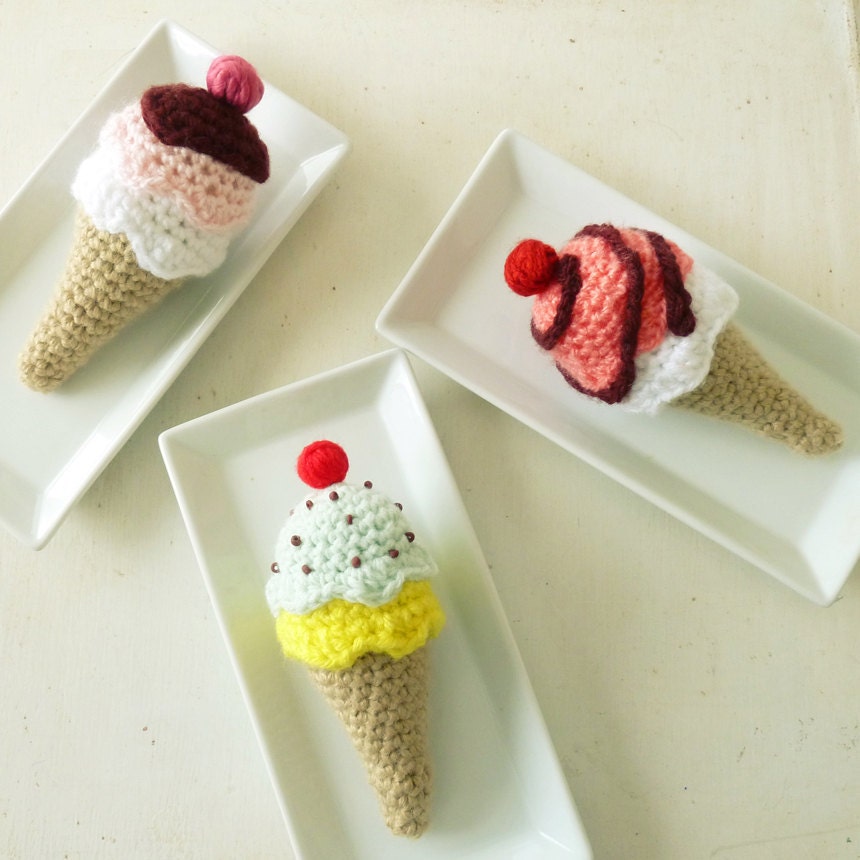 Crochet Amigurumi Pattern Ice Cream toy, rattle, baby mobile  PDF ebook - sweet cute kawaii - Beginner Crochet  amigurumi pdf pattern