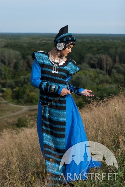 Sarmatian Tsarina Fantasy Medieval Style Dress and Overcoat Set