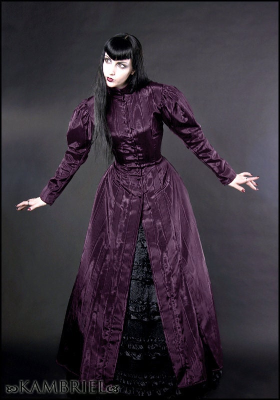Amethyst Isabella Coatdress by Kambriel - custom made for you