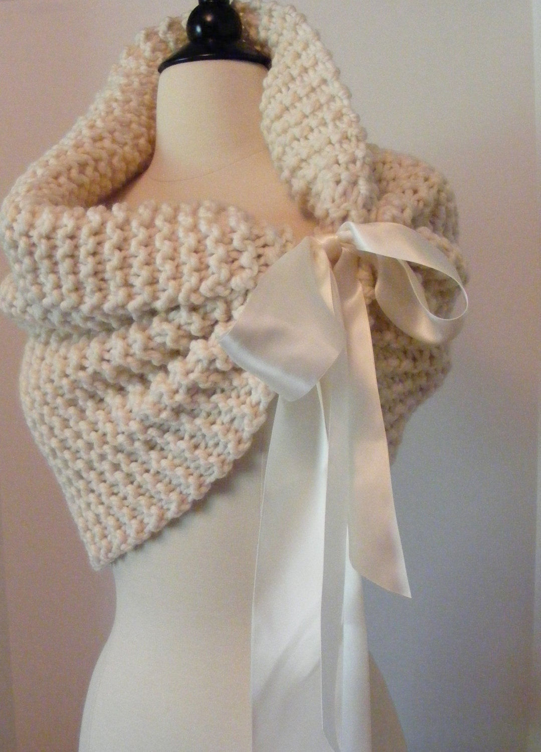 Bride Bolero / Bridal Shawl / Wedding Shawl/Bridal Cape/Shrug/Bolero/ Ivory Shawl