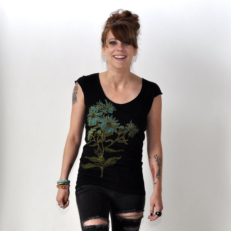 SALE Aster, Botanical Design, Black Scoop Neck Tee, Hand Screen Printed by Maryink