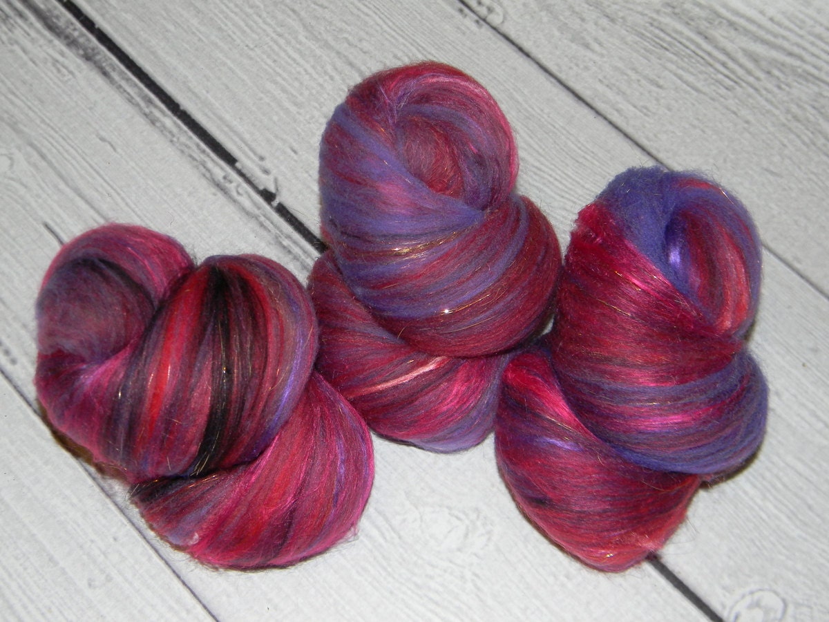 Wild Razzle Berry  Drum Carded  Art Batt for Spinning 2.5 oz