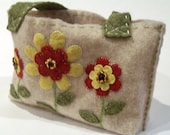 KIT - Embroidered Felt Purse Kit