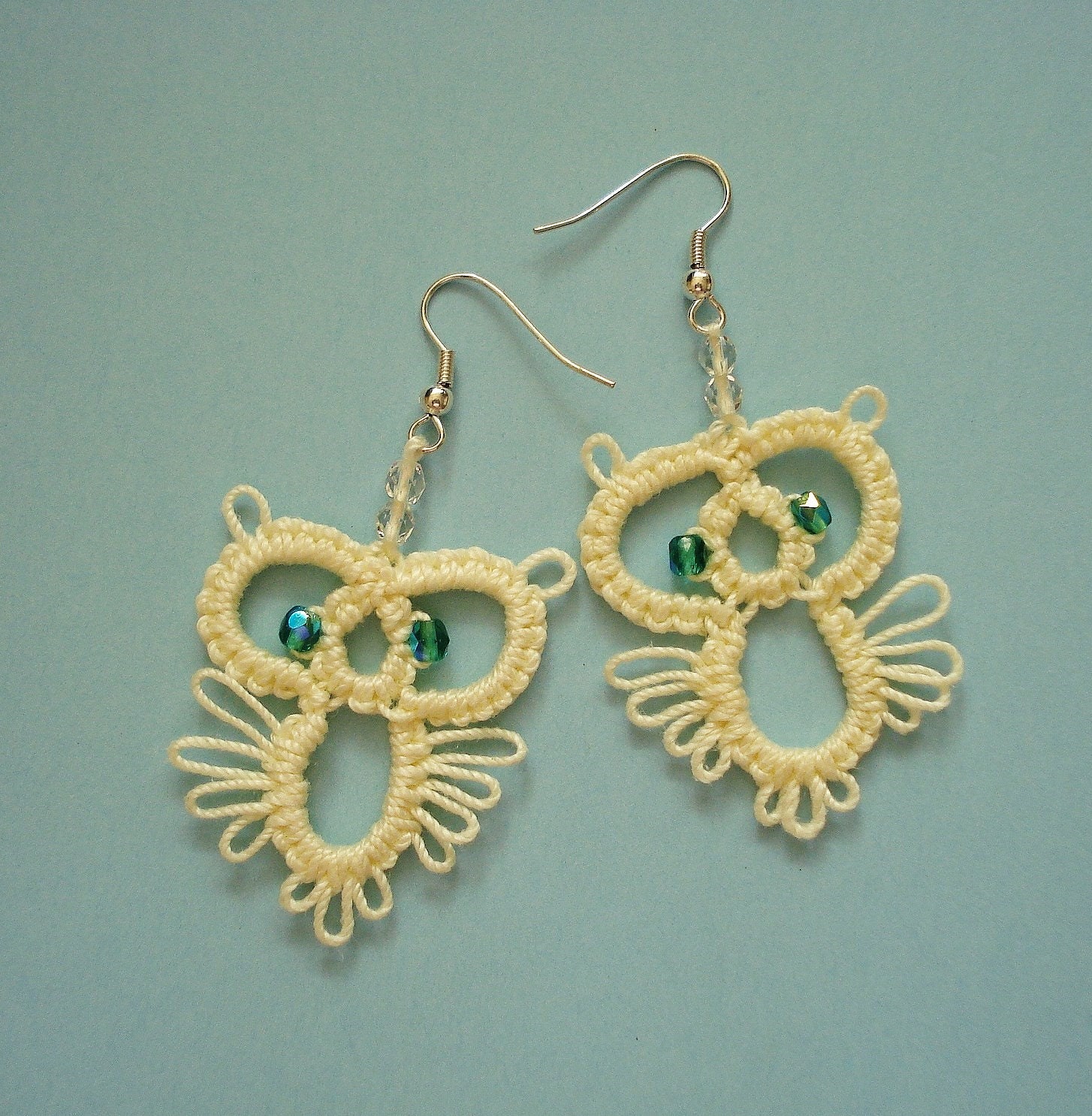 Little Snow Owl Earrings Tatted by Lynne