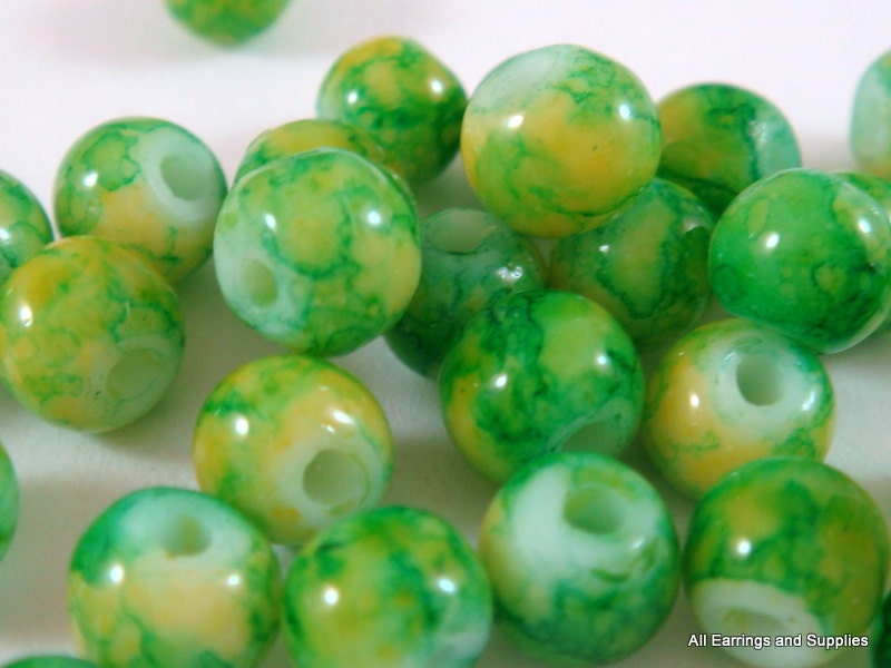 36 Green Glass Bead 6mm Yellow with Black Striation 36 pc - G6012-GY36