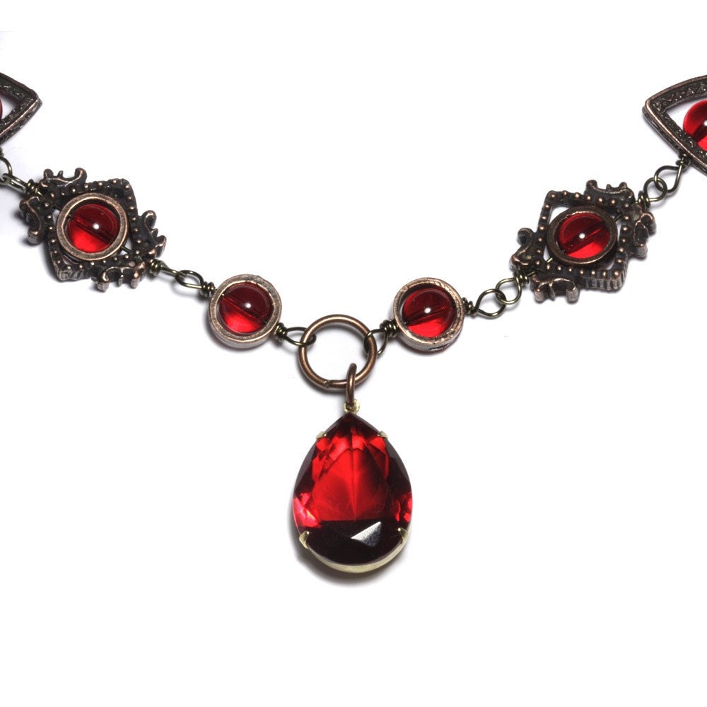 Steampunk Victorian Jewelry - Necklace - Red Faceted Supreme Quality Diamond Cut Glass Gem Stone Jewel - VICTORIAN