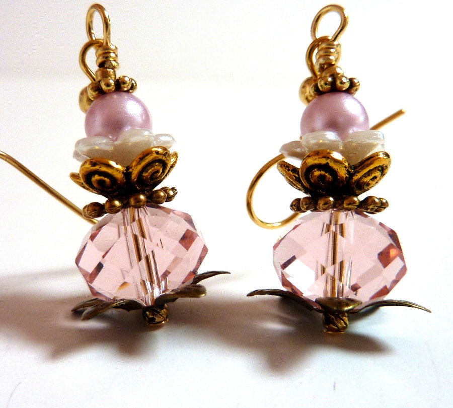 Dusty Rose Earrings, Pink White Antique Gold Vintage Inspired Glass Beaded Earrings, Pastel