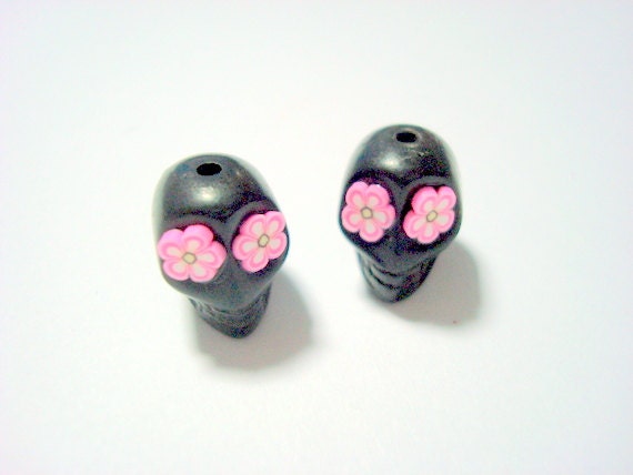 Pink Daisy Eyes in Small Black Day of The Dead Skull Beads-12mm