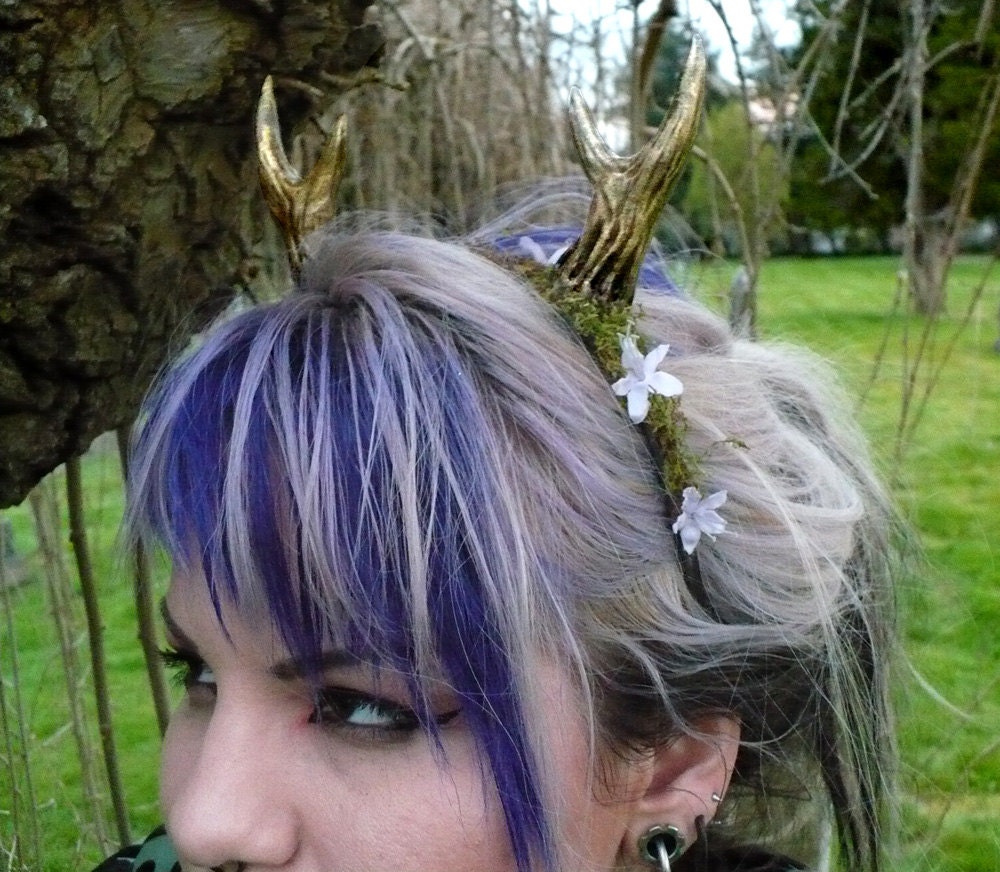 Customizable Plastic Resin Fawn Horns