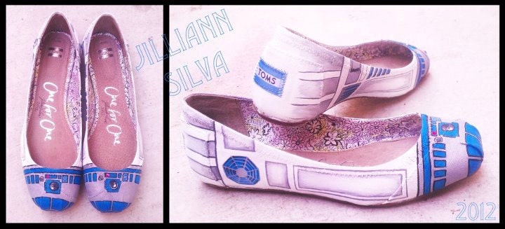 Ready to Ship - Sz 7 - R2D2 STAR WARS Toms Ballet Flats