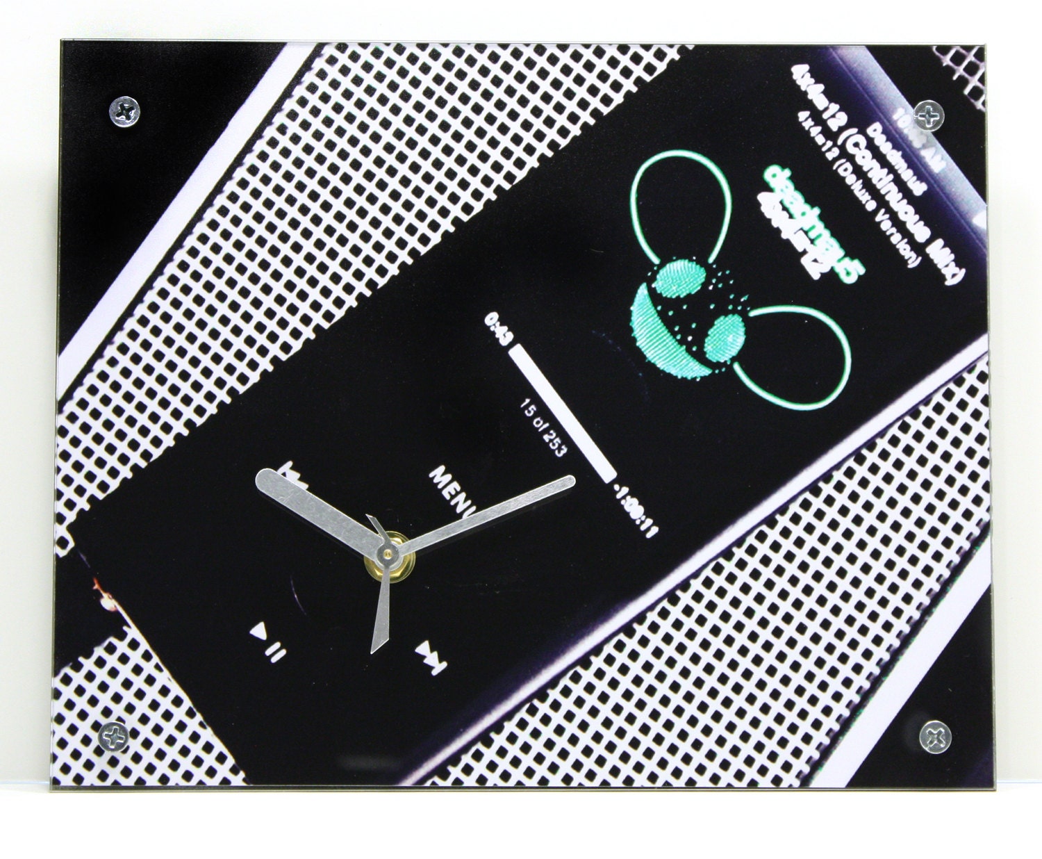 Deadmau5 Modern Wall Clock : Nano Play Clock DJ Art