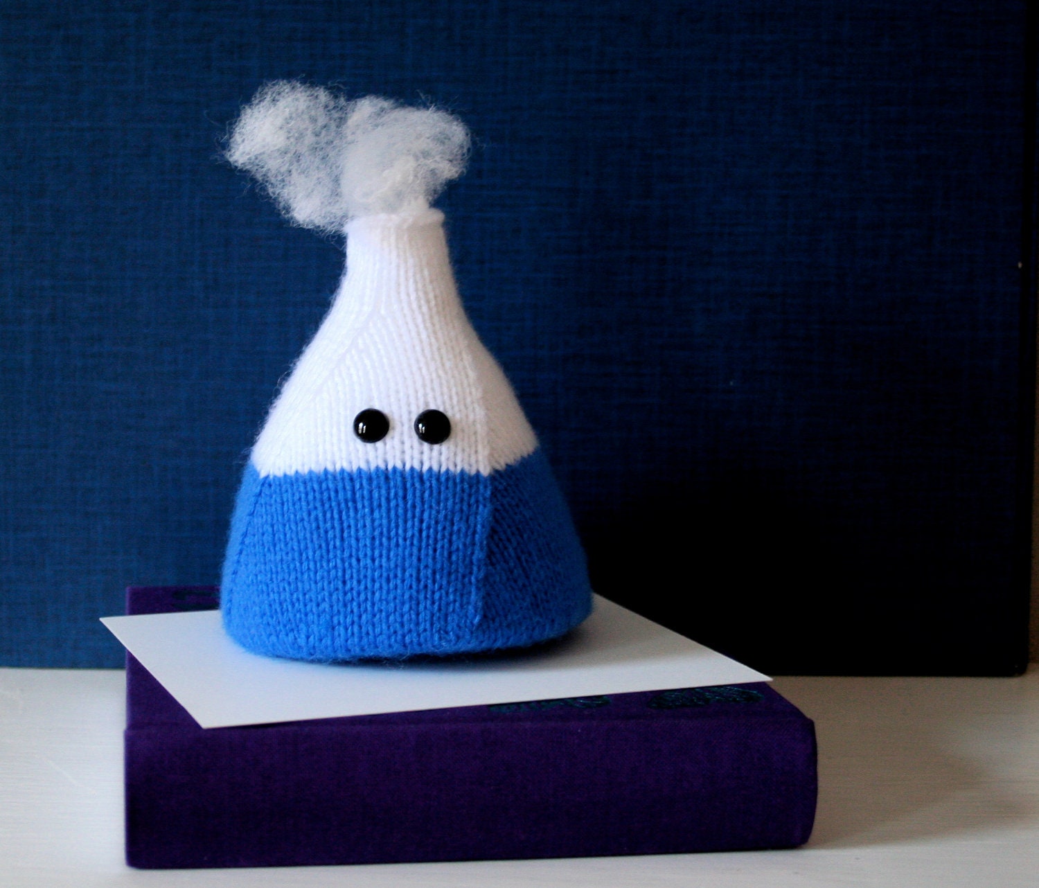Amigurumi frothing flask paperweight - BLUE