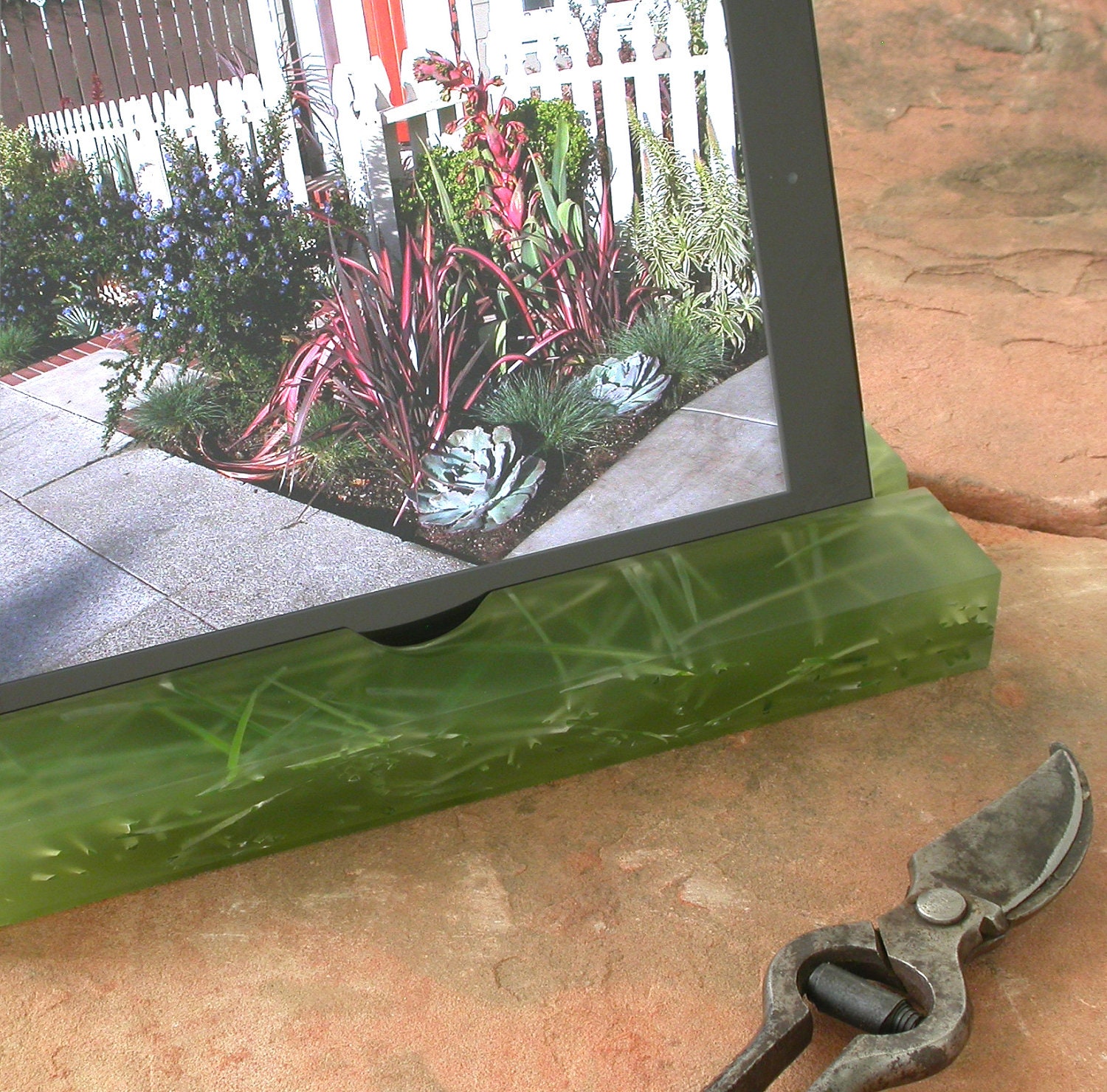 Groove Spring Green Wheatgrass Resin iPad Stand, Tablet Stand-Great Gift for the Gardener