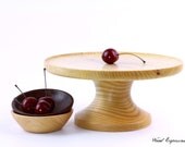 Pedestal  Stand with Salt n Pepper Bowls