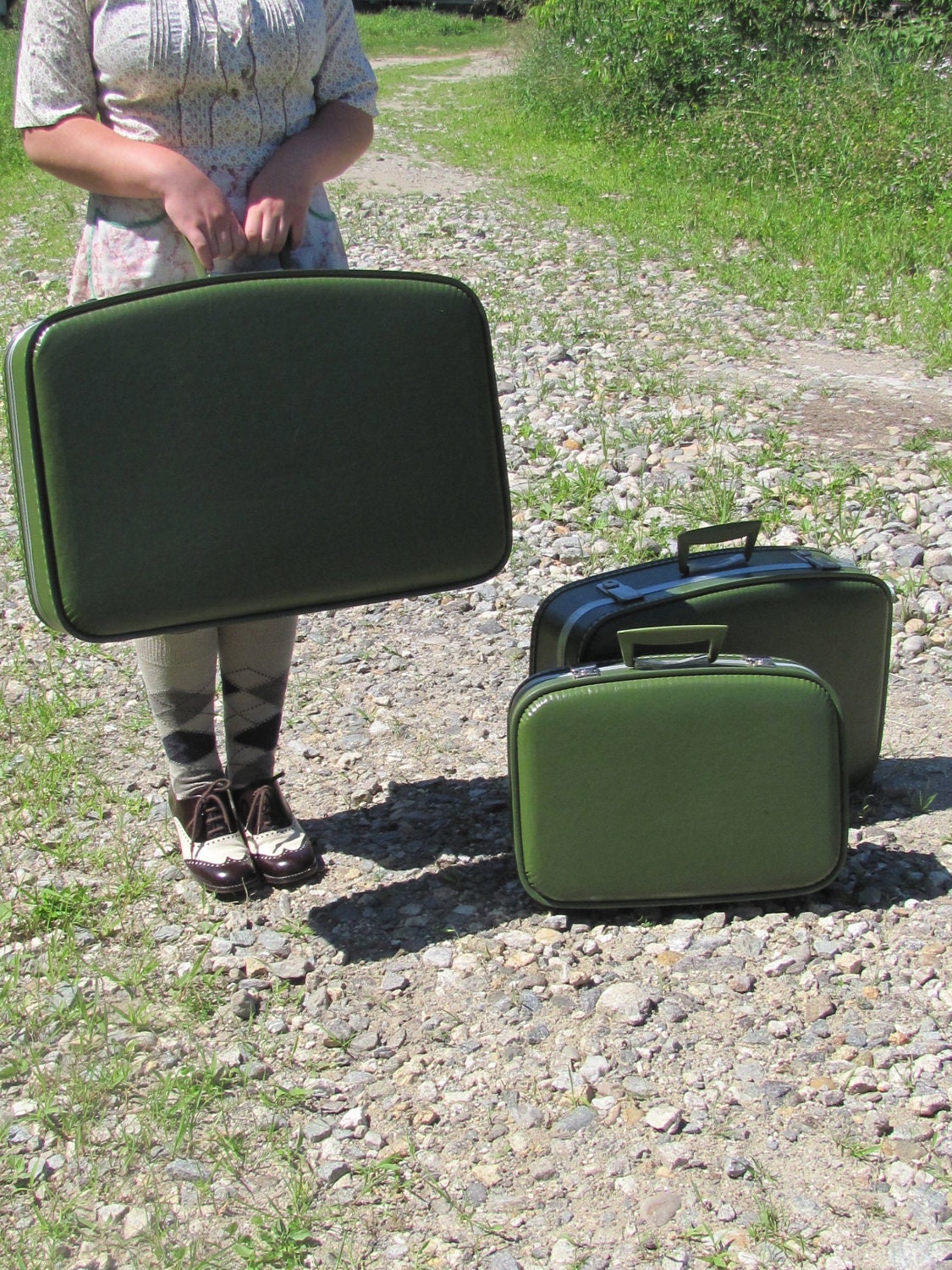 Vintage  matched luggage set in avocado green