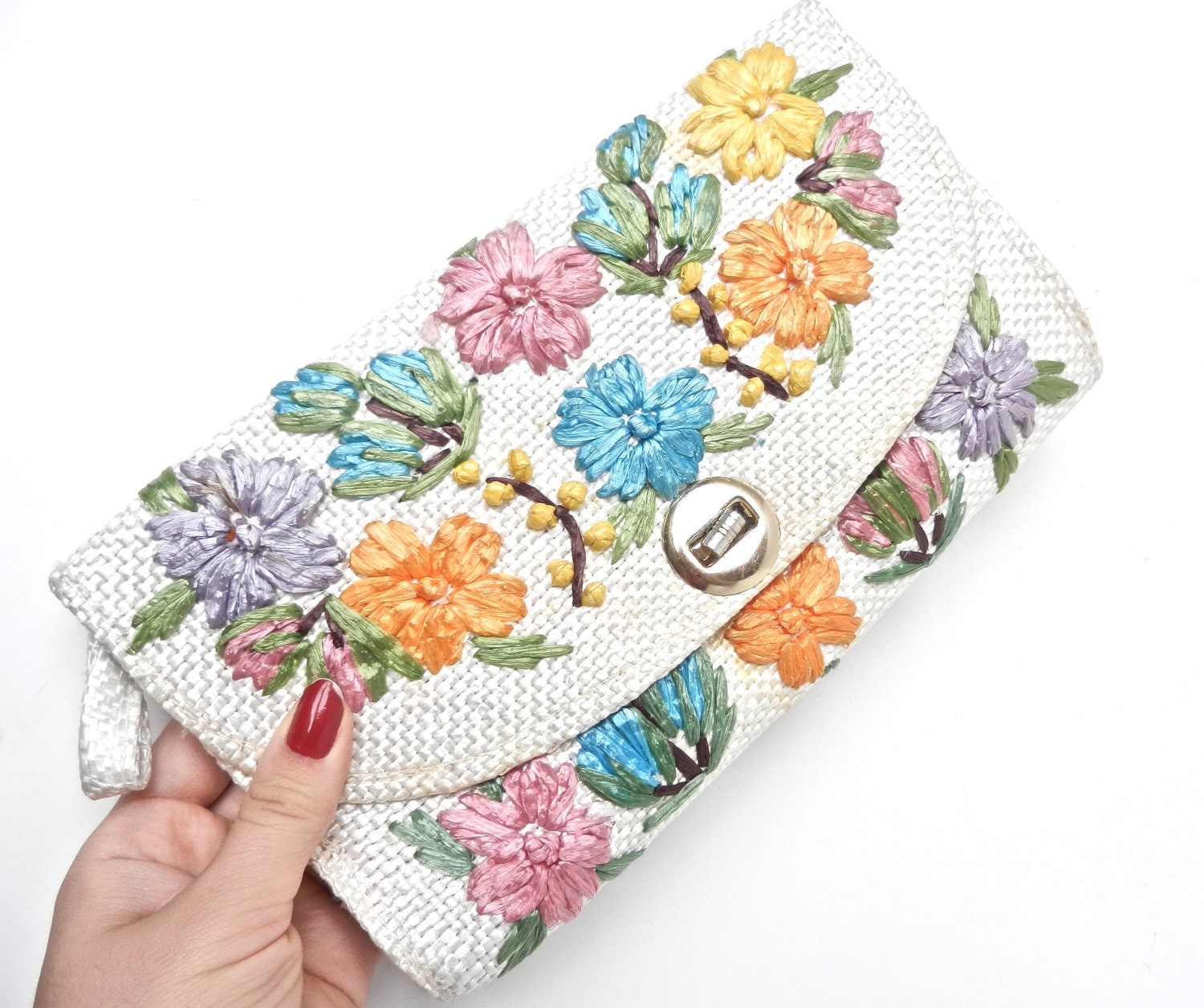 Retro Straw Flower Bag - White Floral 1970s Philippines Clutch / Woven Blues, Pinks, & Oranges