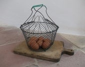 French Vintage Wire Basket / Egg Collector