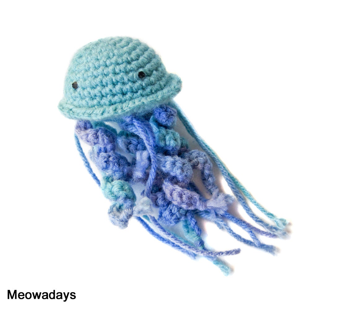 CAT TOY JELLYFISH catnip crocheted organic pet cat toys