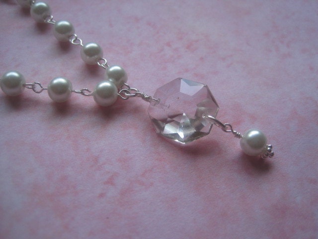 Brides Necklace Swarovski  White Pearls Antique Vintage Crystal-wedding